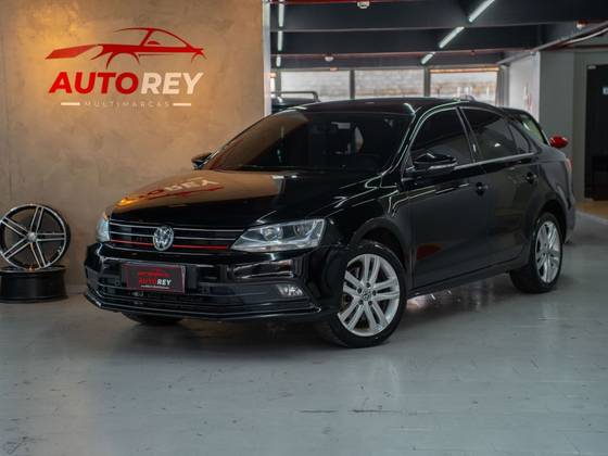 VOLKSWAGEN JETTA 2.0 TSI HIGHLINE 211CV GASOLINA 4P TIPTRONIC
